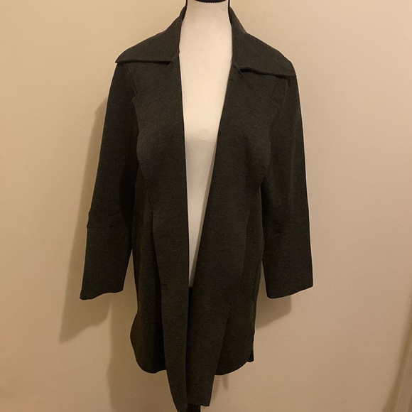 Clara Sun Woo open front Jacket. Stretch. - Picture 2 of 12